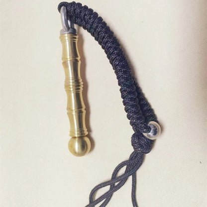 Mini marteau, outil de survie
